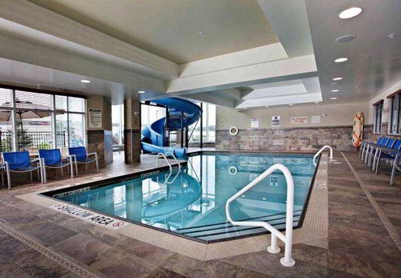 Towneplace Suites By Marriott Съдбъри Екстериор снимка