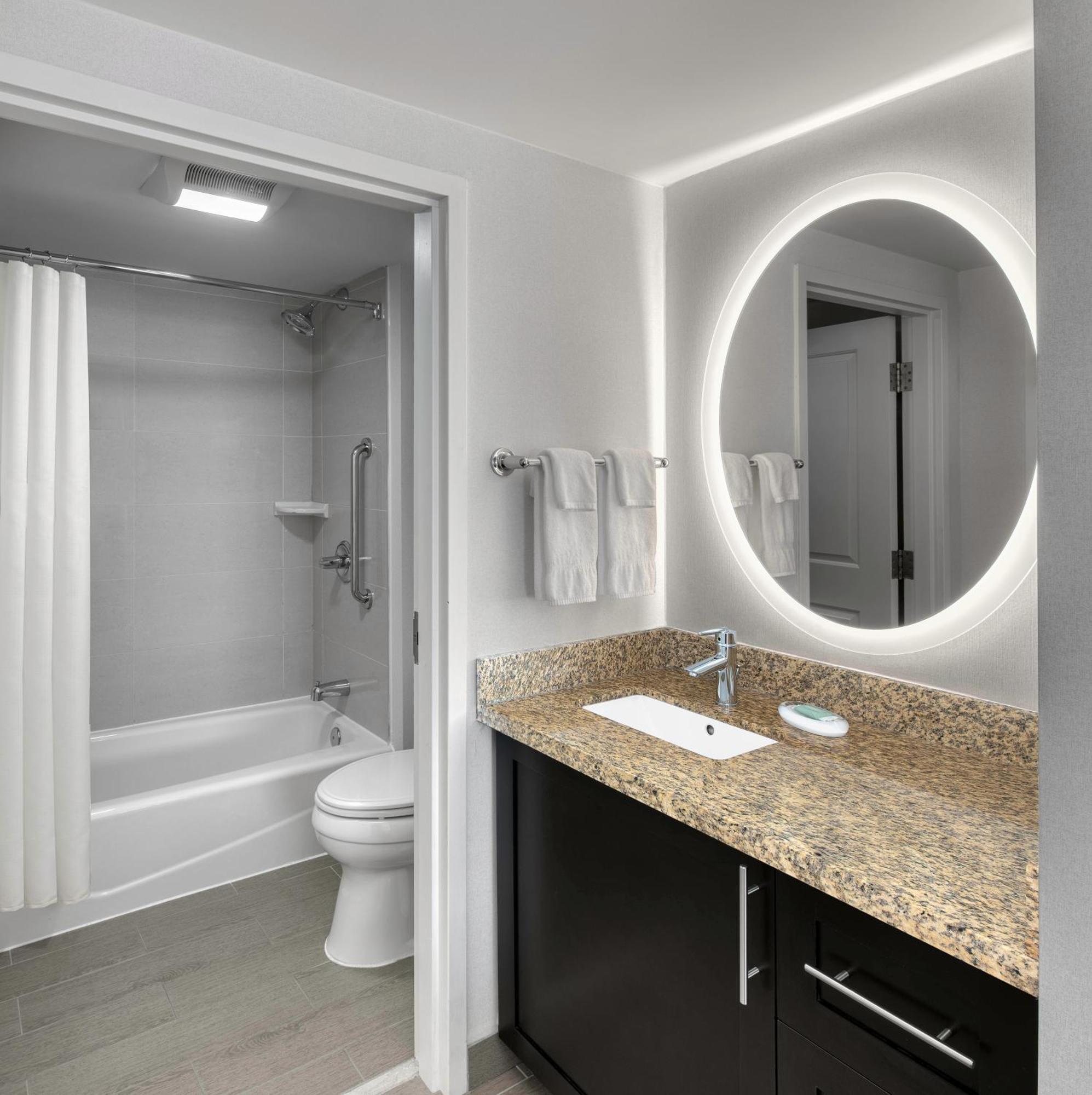 Towneplace Suites By Marriott Съдбъри Екстериор снимка