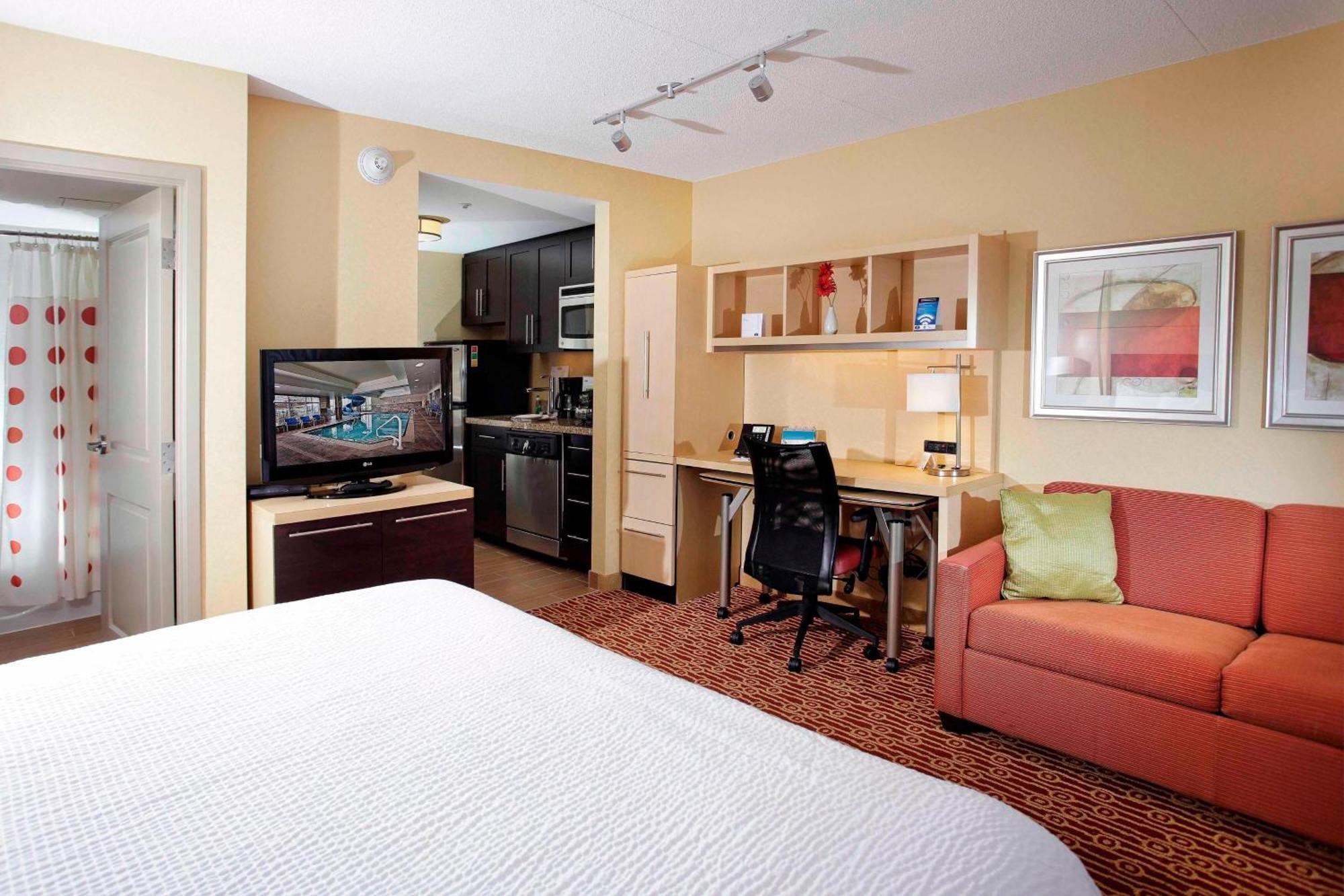Towneplace Suites By Marriott Съдбъри Екстериор снимка
