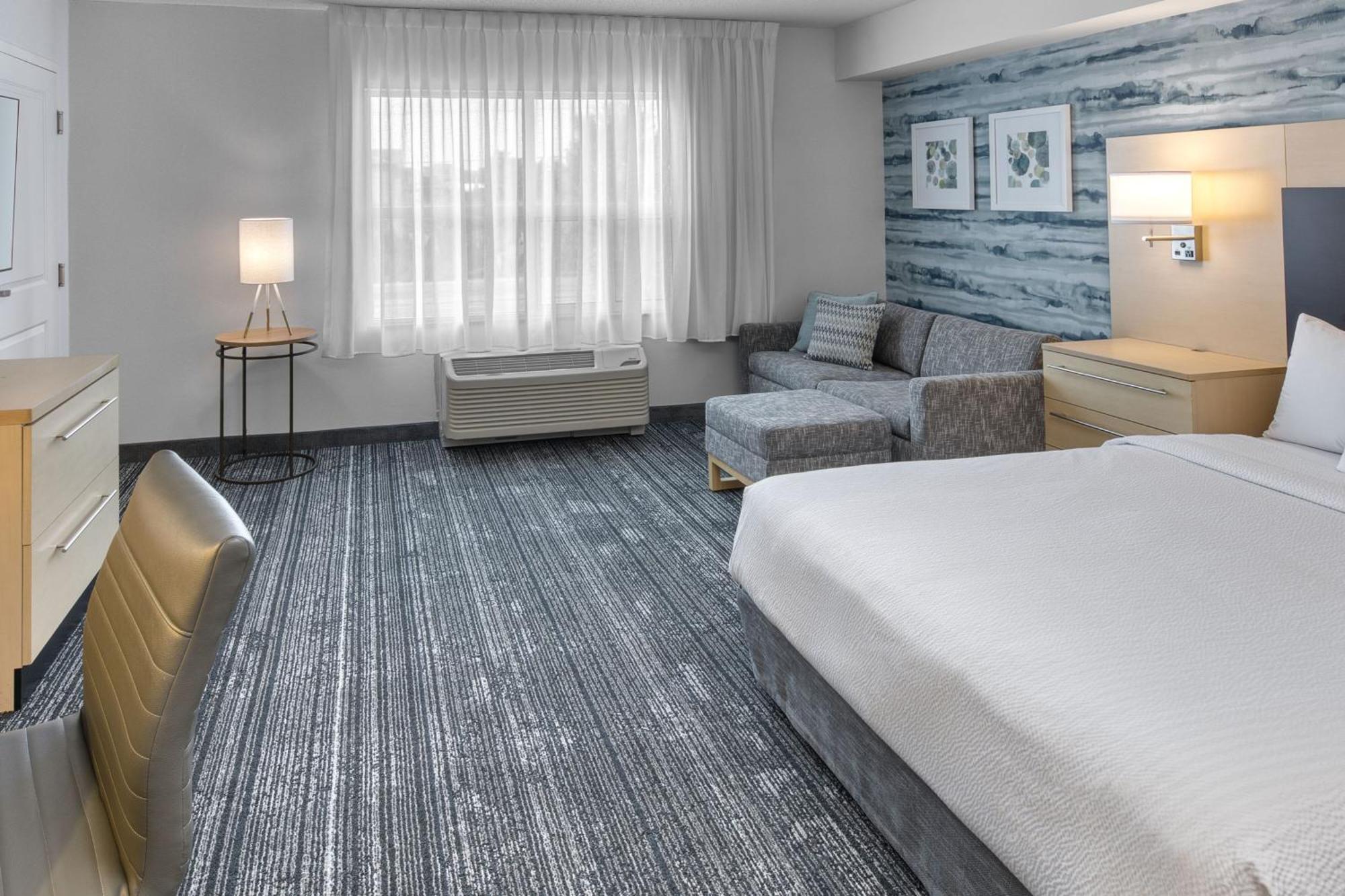 Towneplace Suites By Marriott Съдбъри Екстериор снимка